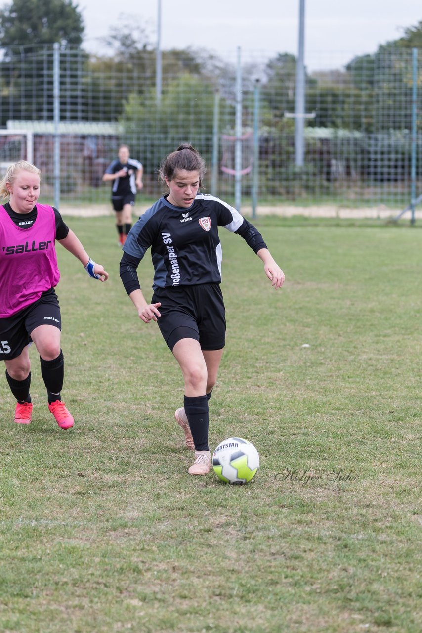 Bild 256 - Frauen Grossenasper SV - SV Steinhorst/Labenz : Ergebnis: 1:3